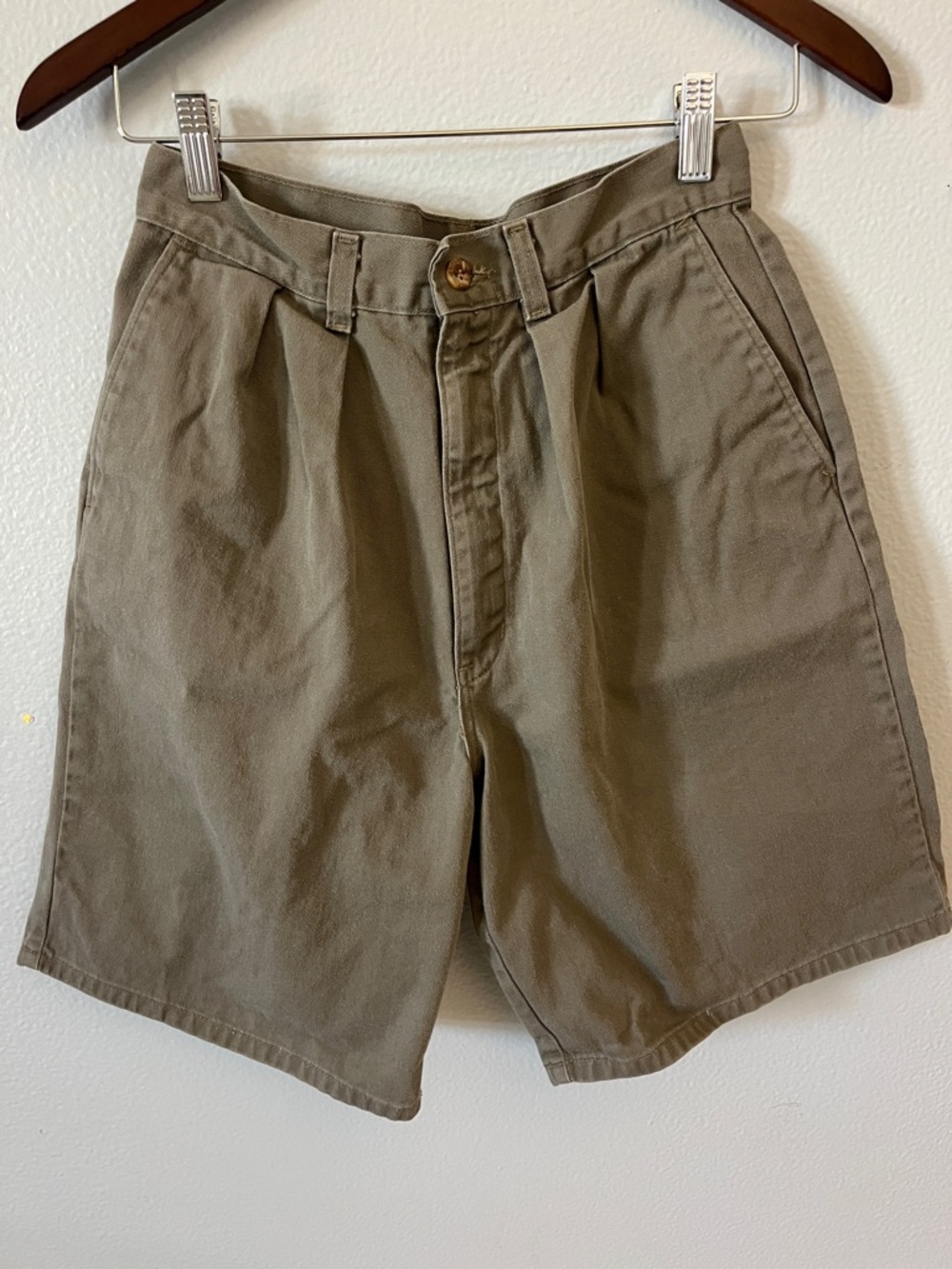 Vintage Duck Head Olive Green High Rise Pleated Shorts